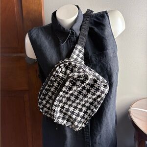 BAGGU Black and White houndstooth Fanny pack pixel gingham Bag